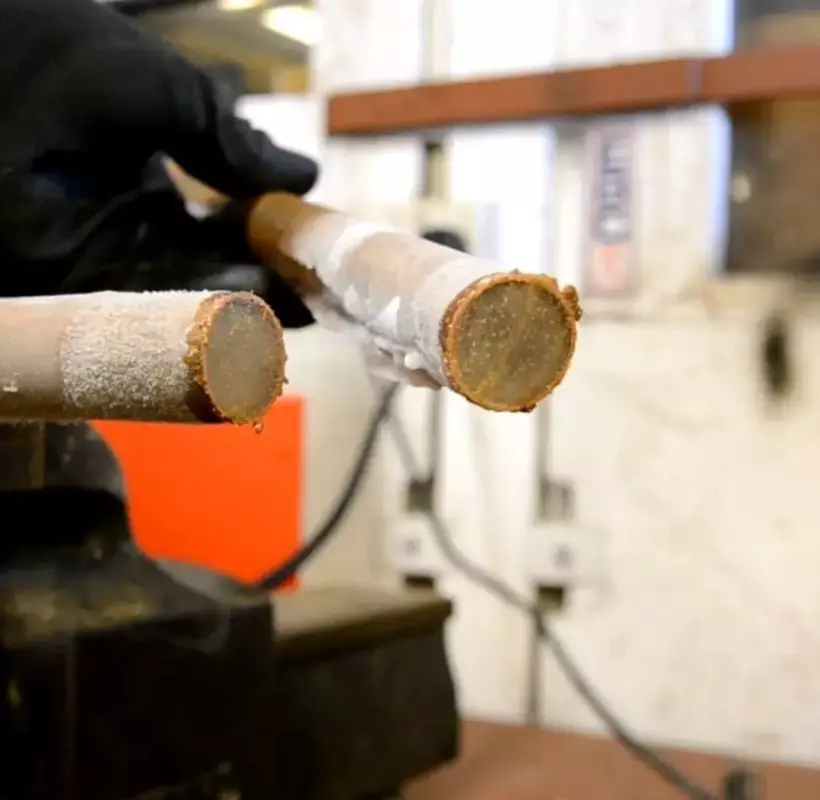 Gèle tube pour travaux de chauffage même en hiver